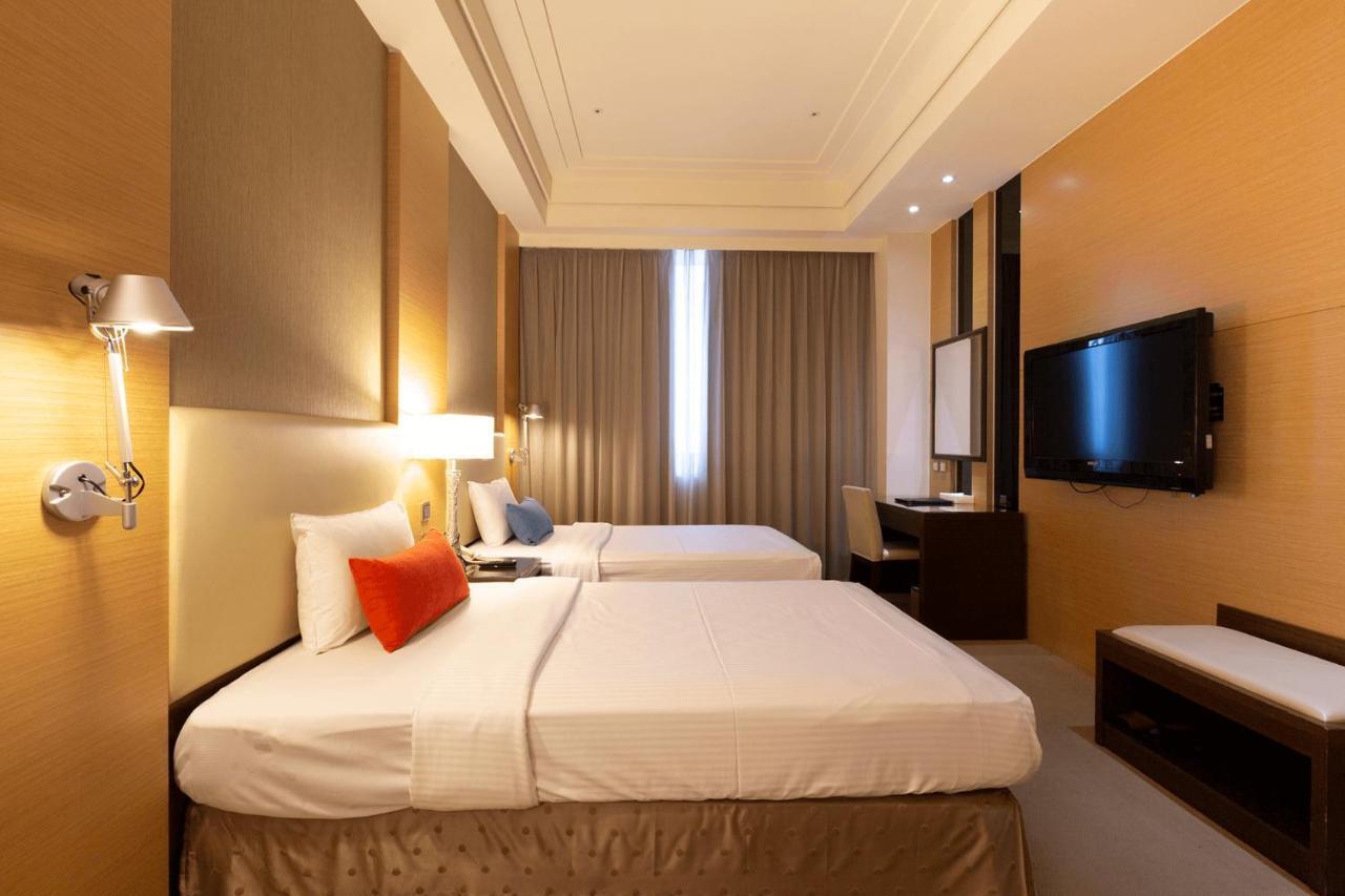 צ'יאיי סיטי Ever Delightful Business Hotel מראה חיצוני תמונה