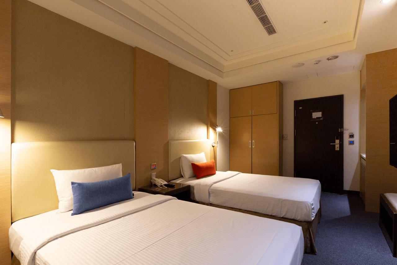 צ'יאיי סיטי Ever Delightful Business Hotel מראה חיצוני תמונה
