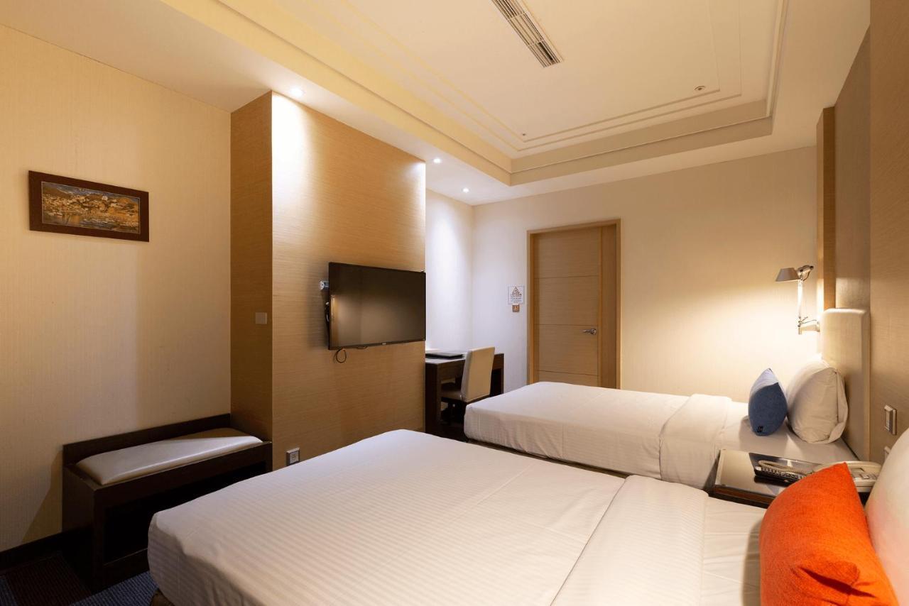 צ'יאיי סיטי Ever Delightful Business Hotel מראה חיצוני תמונה